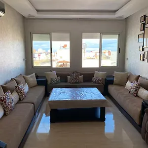 Magnifique F3, Rénové, Très Bien Desservie Appartement
